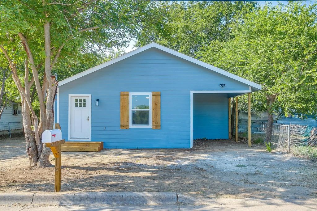 710 12th Street, Mineral Wells
