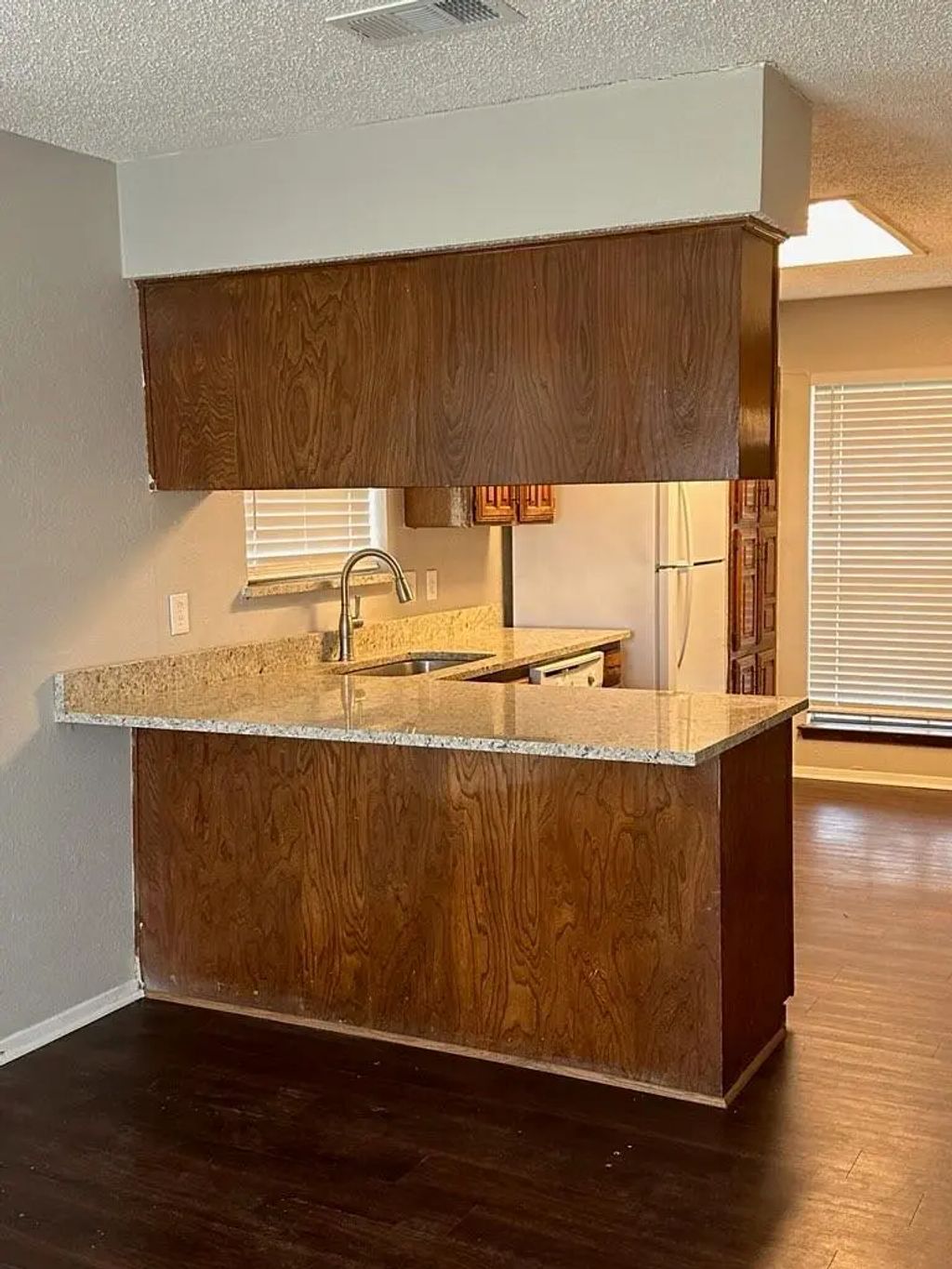 1605 Hartford Drive, Carrollton