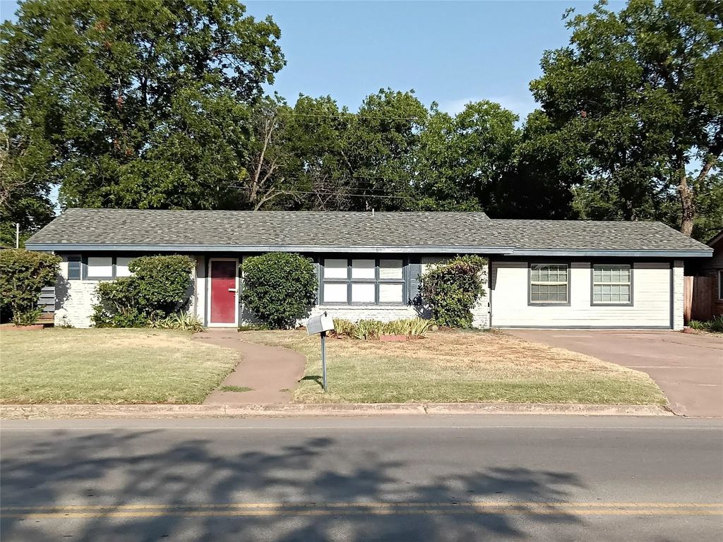 1710 South Willis, Abilene