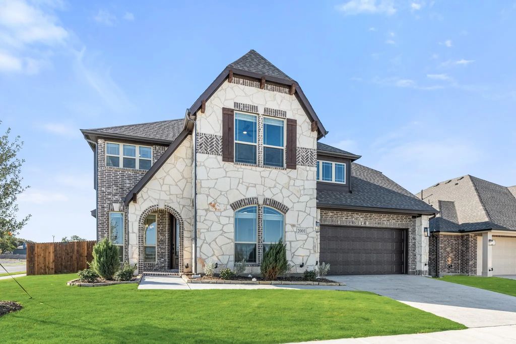2001 Amber Gate Drive, Anna