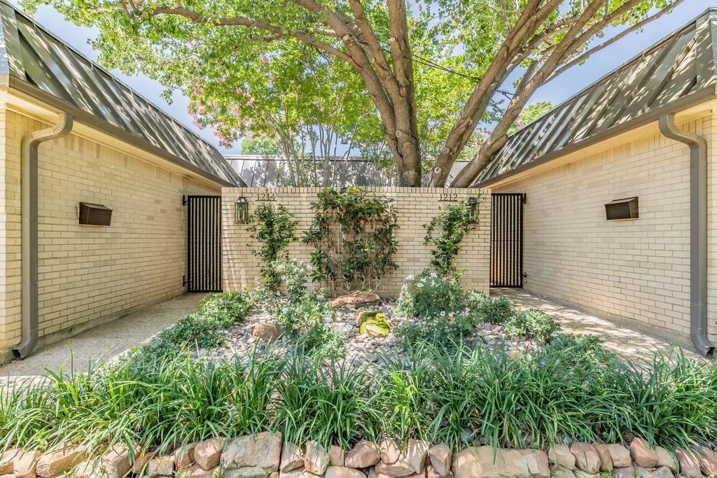 1214 Belle Place, Fort Worth
