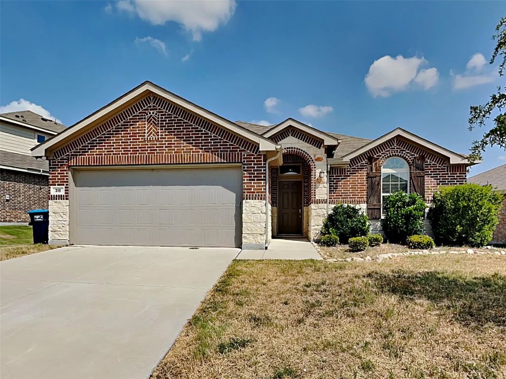 316 Saguaro Drive, Fort Worth