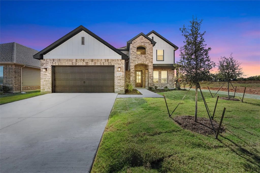 1240 Colca Drive, Springtown