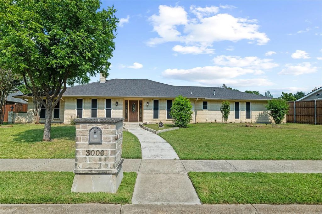 3000 Gentry Road, Irving