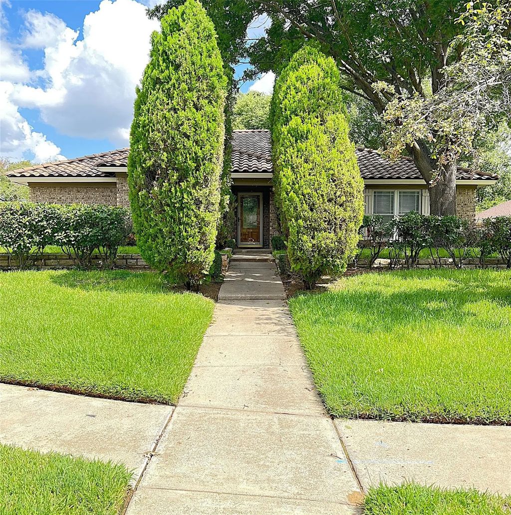 3109 Shenandoah Drive, Bedford
