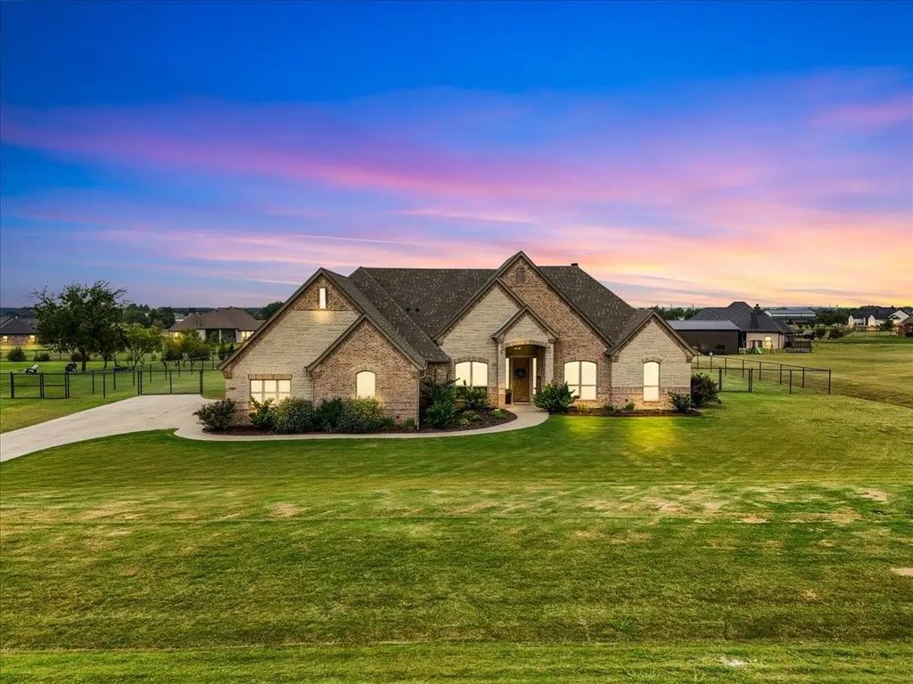317 Palo Alto Drive, Springtown