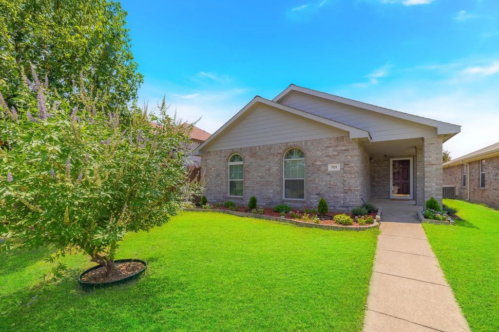 701 Fleming Street, Wylie