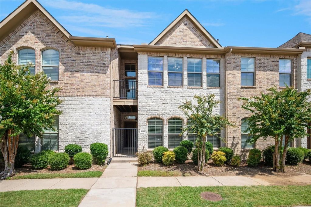 4128 Comanche Drive, Carrollton