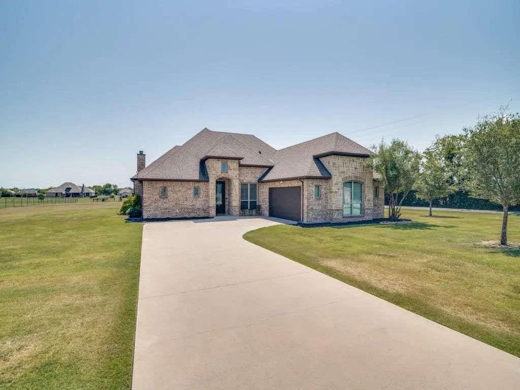 2520 Laurel Oaks, Royse City
