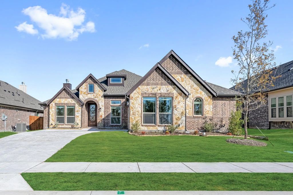 2008 Hickory Chase Lane, Anna