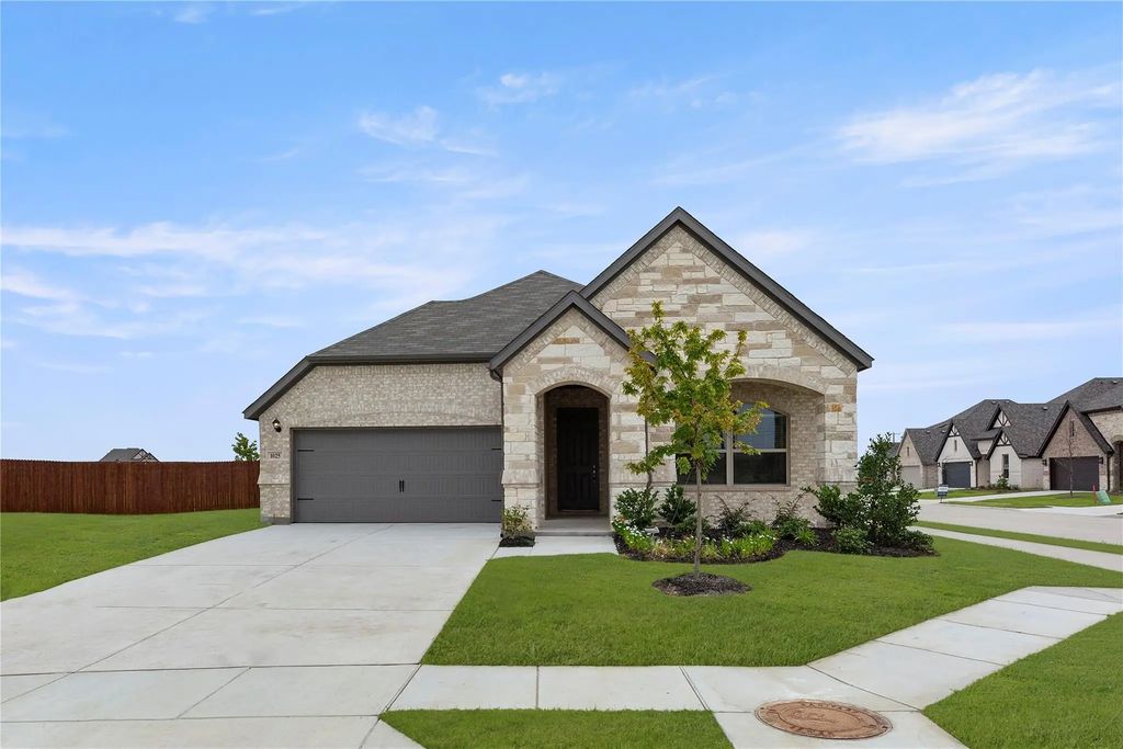 1025 Goya Drive, Royse City