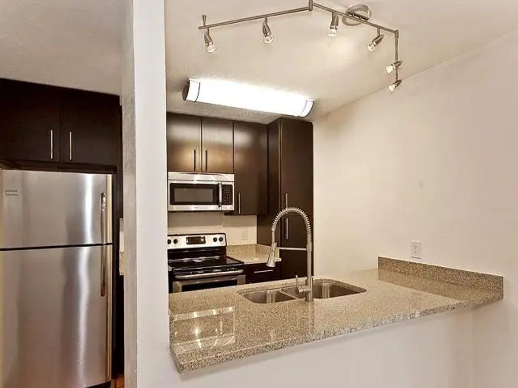 5909 Birchbrook Drive 225, Dallas
