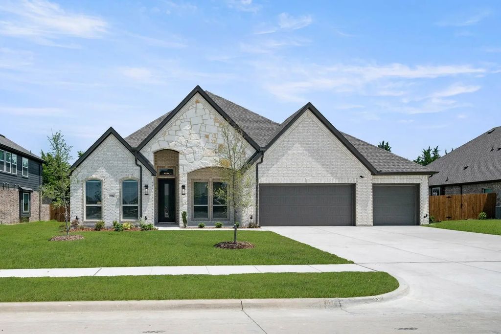 1726 Seagrove Lane, Cedar Hill