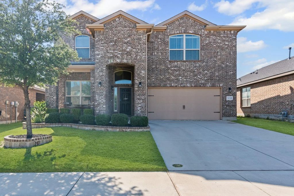 14120 Rabbit Brush Lane, Fort Worth