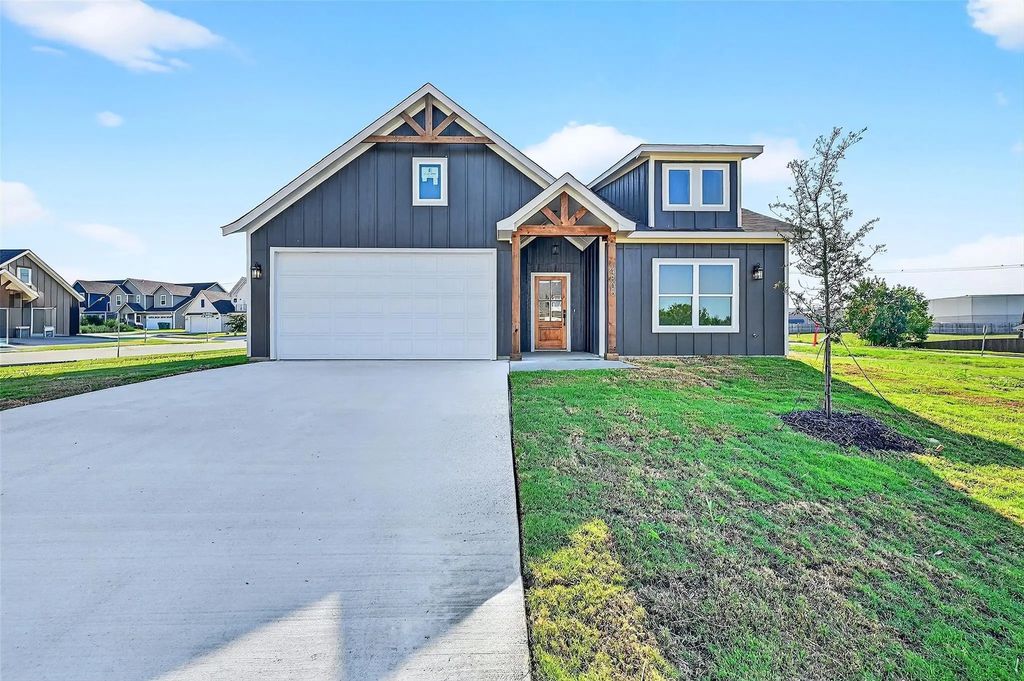 4805 Dry Creek Road, Sherman
