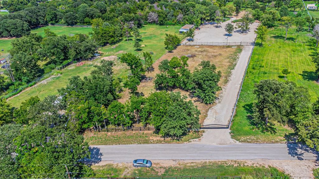 12100 Garden Grove Drive, Dallas