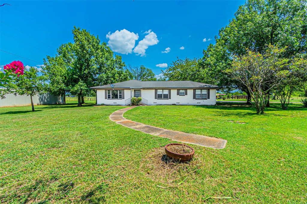 268 Vz County Road 3416, Wills Point