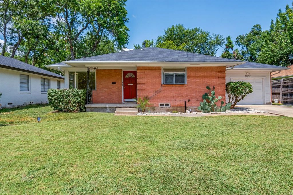 10217 Estacado Drive, Dallas