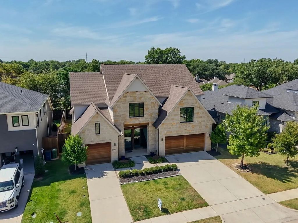 2081 Holt Way, Grapevine