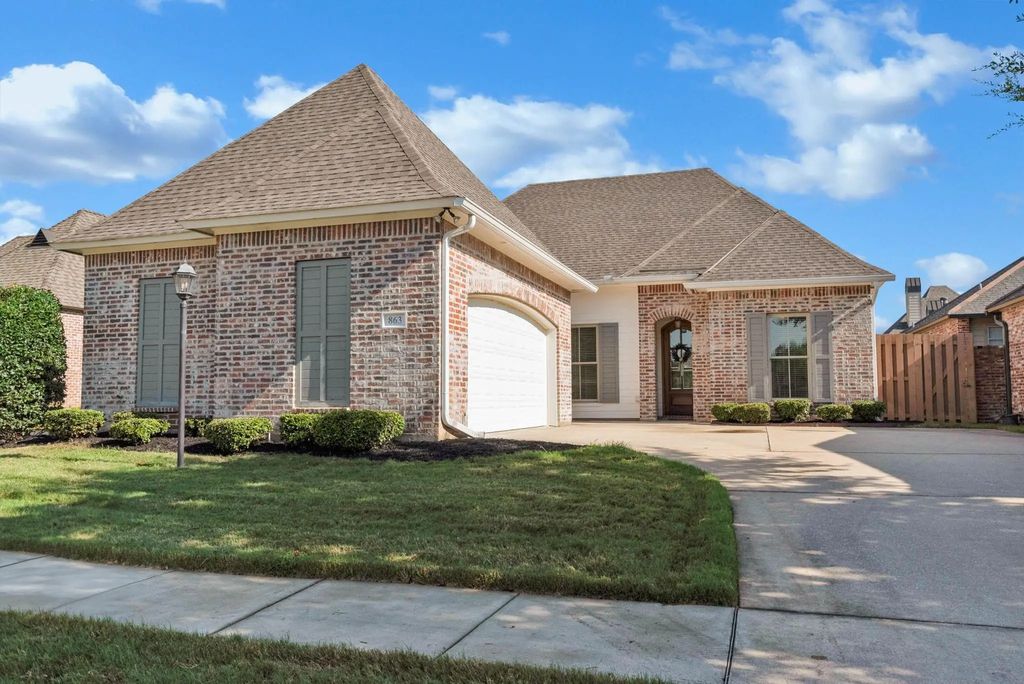 863 Saint Roch Avenue, Shreveport