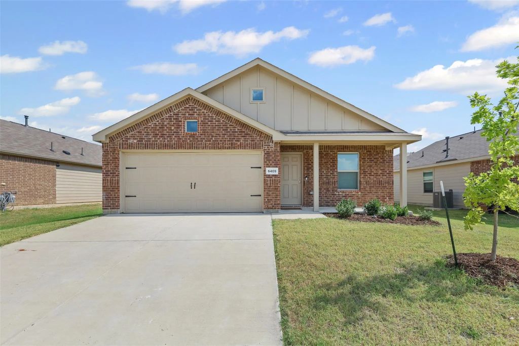 6409 Becker Avenue, Fort Worth