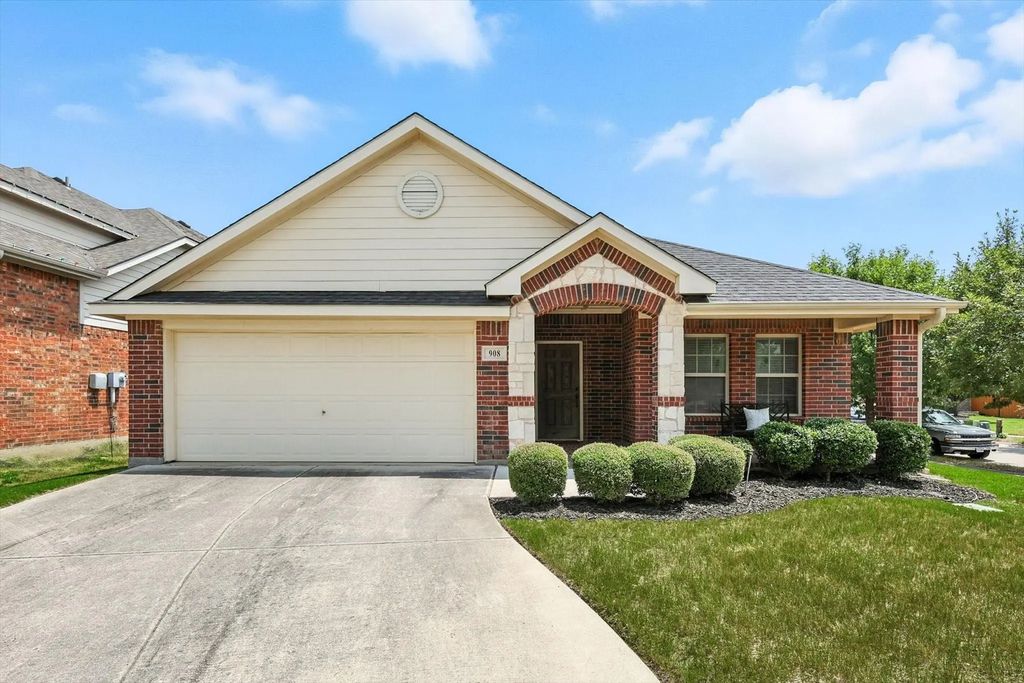 908 Tallahassee Drive, Denton