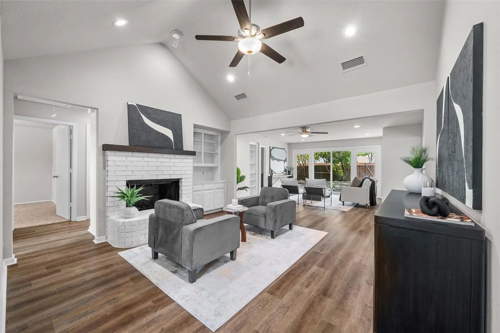 515 N Winding Oaks Drive, Wylie