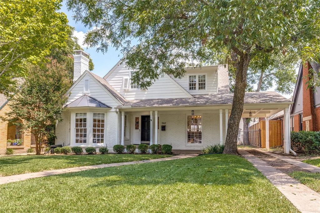 1142 N Winnetka Avenue, Dallas