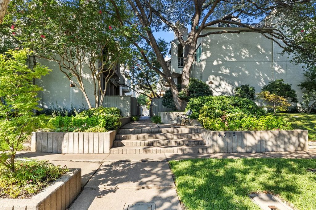 4310 Bowser Avenue 113, Dallas