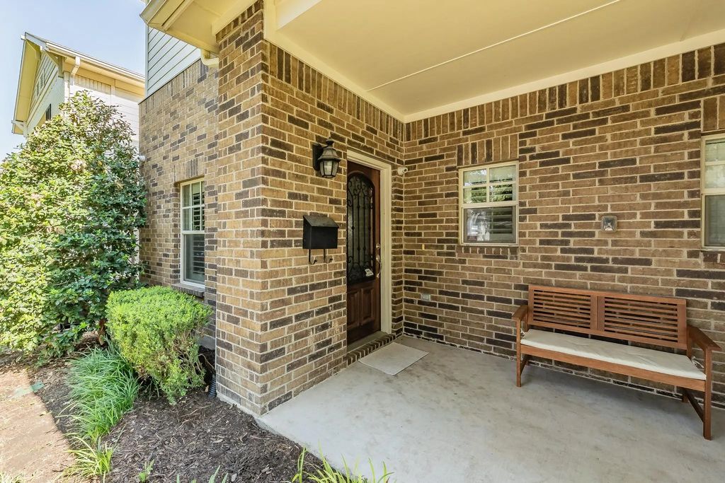 3437 W 6th Street, Fort Worth