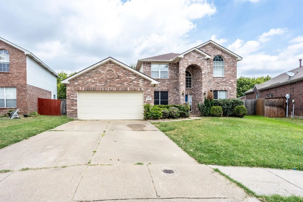 2708 Castlecove Drive, Grand Prairie