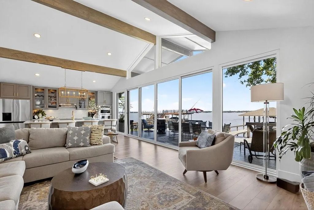 524 Sampan Drive, Tool