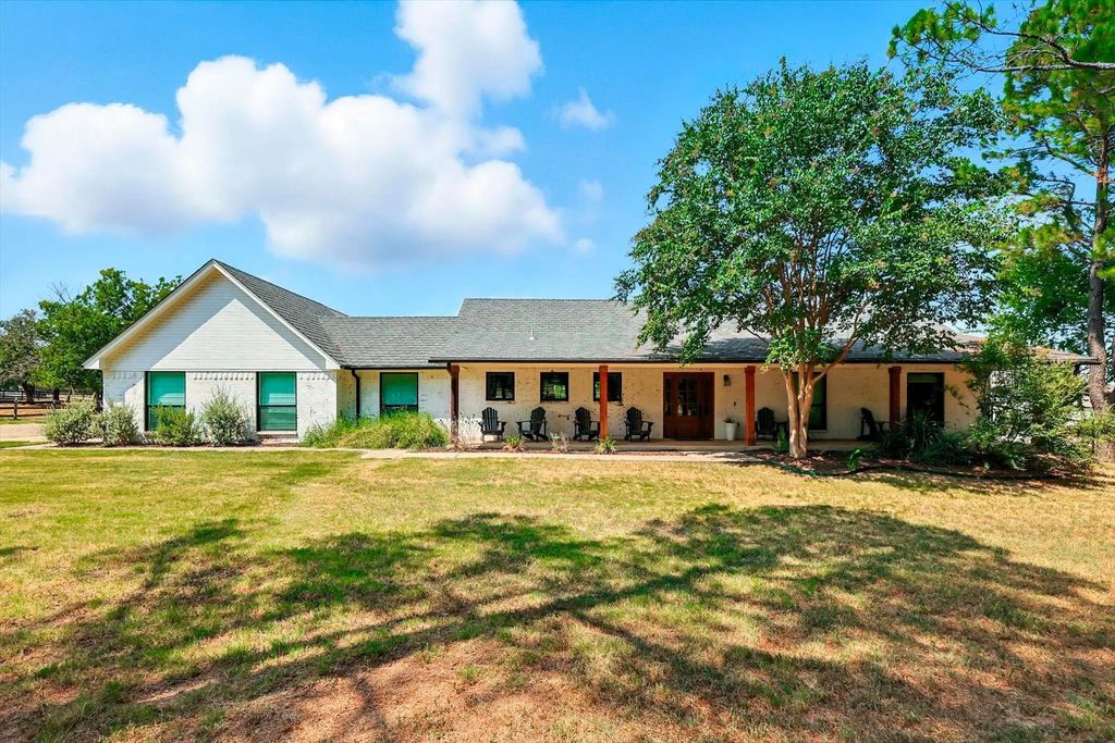 180 Harpole Road W, Argyle