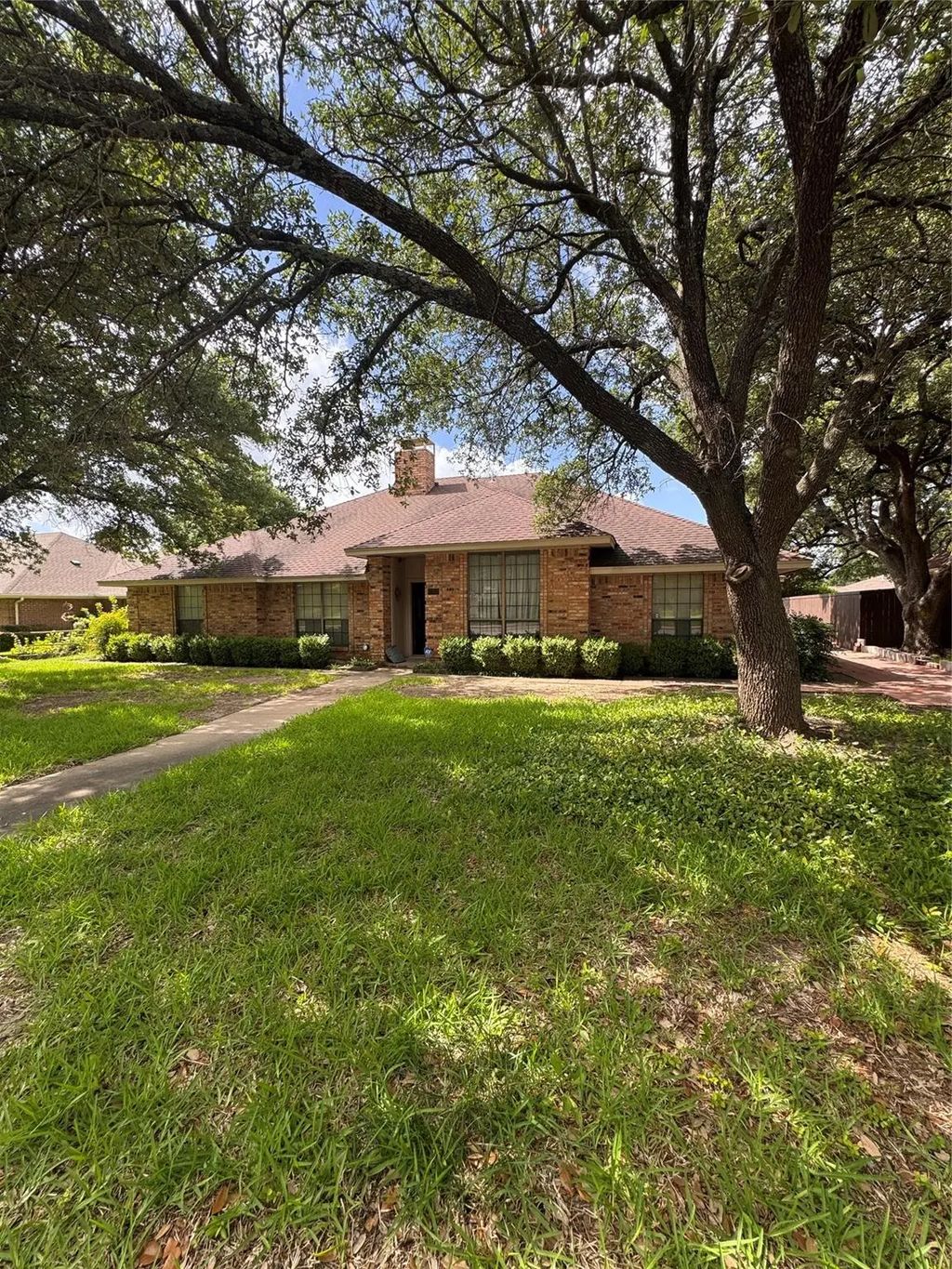 1318 Deer Ridge Drive, Duncanville