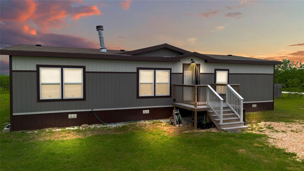 6848 Fm 2114, Hubbard