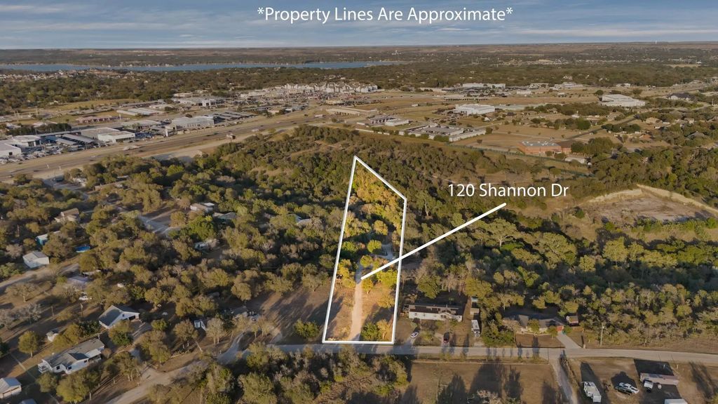 120 Shannon Drive, Hudson Oaks