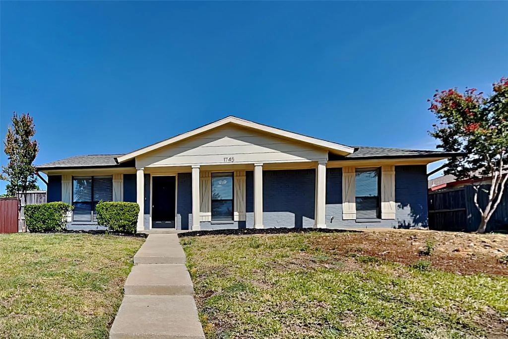 1745 Delaford Drive, Carrollton