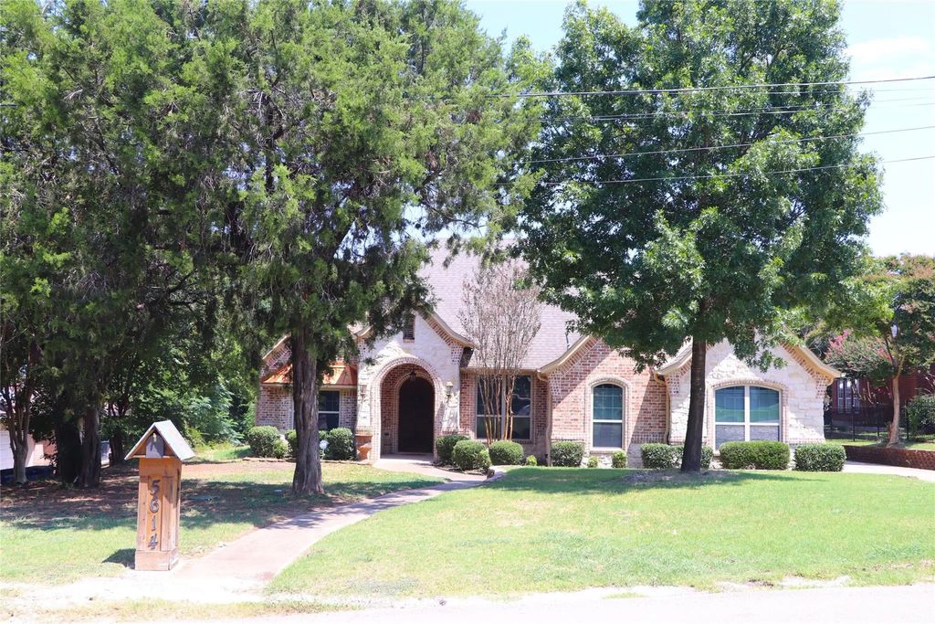 5614 Pleasant Ridge Road, Dallas