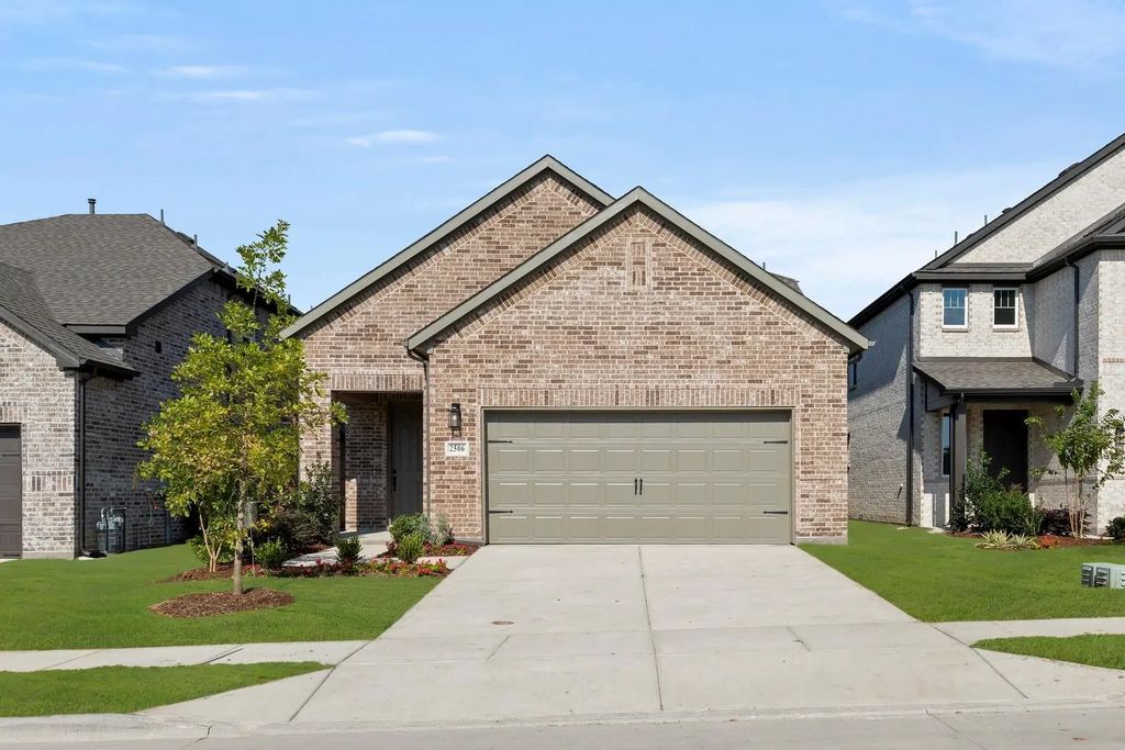 2506 Flaxfield Lane, Forney