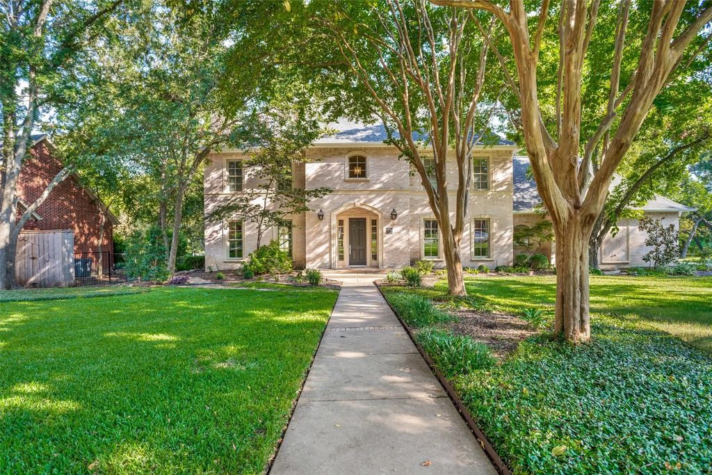 1842 Plum Creek Drive, Midlothian