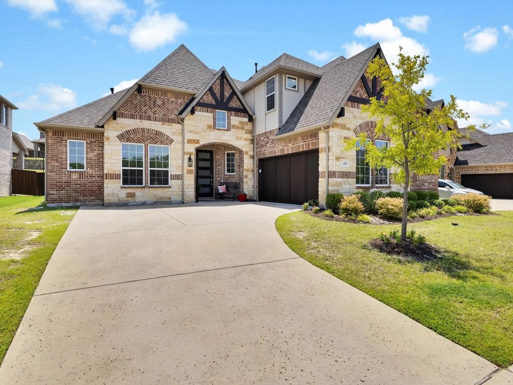439 Montrose Drive, Rockwall