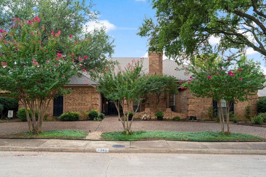 7340 Briarnoll Drive, Dallas