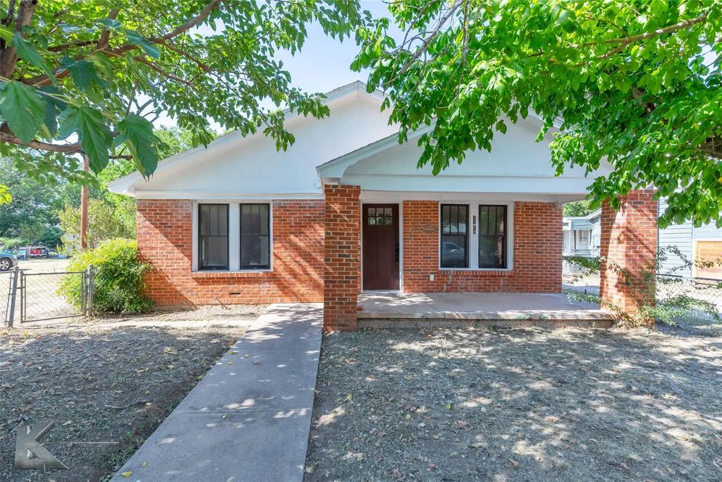 1118 S 15th Street, Abilene