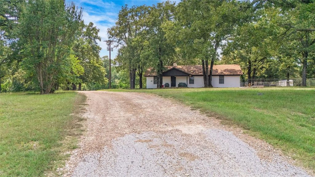 3391 Fm 1395, Wills Point