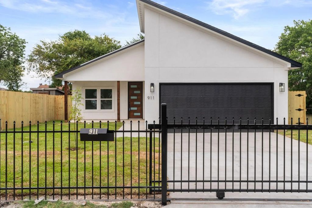 911 18th Street, Dallas