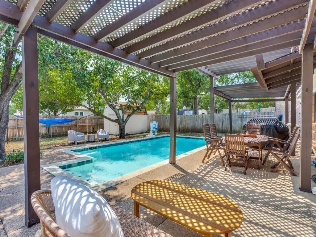 1601 Colony Street, Flower Mound