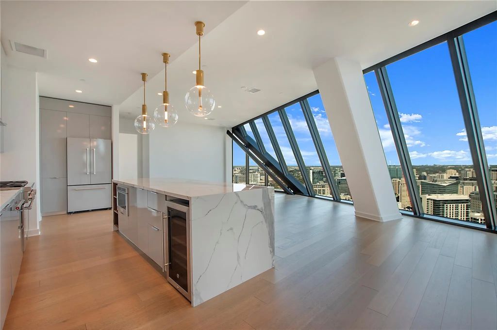 1800 N Field Street 4502, Dallas