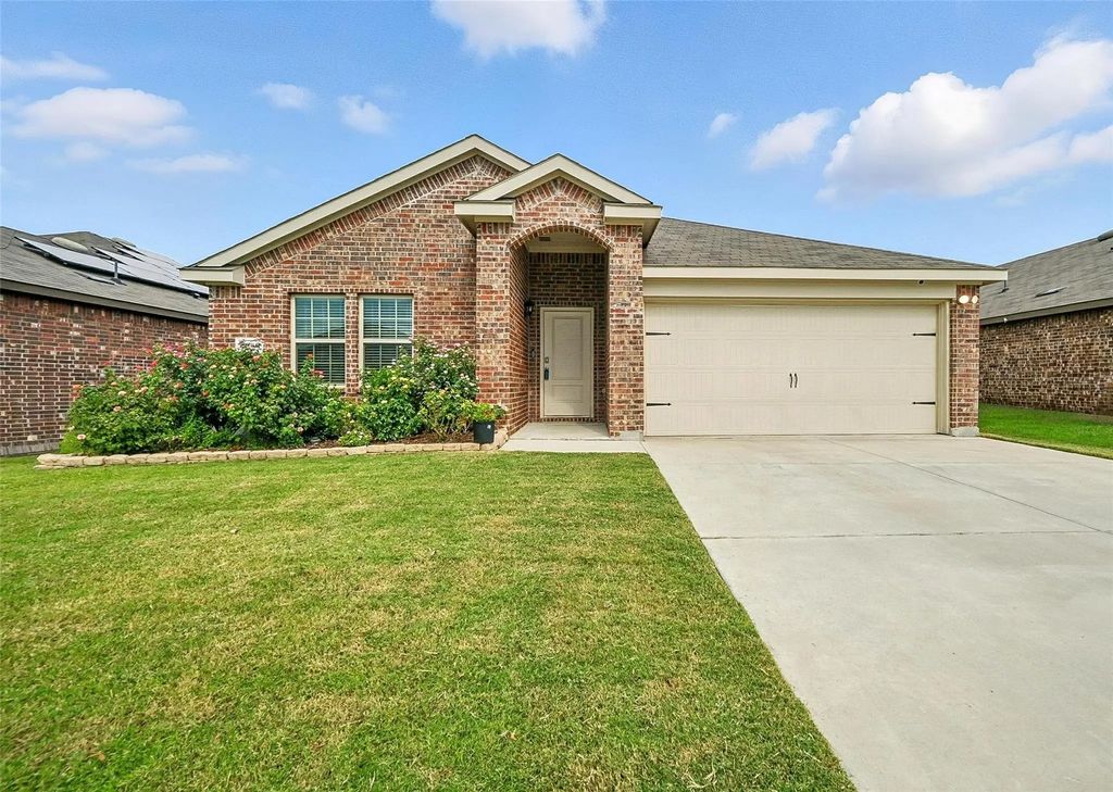 2900 Royal Acres Drive, Denton