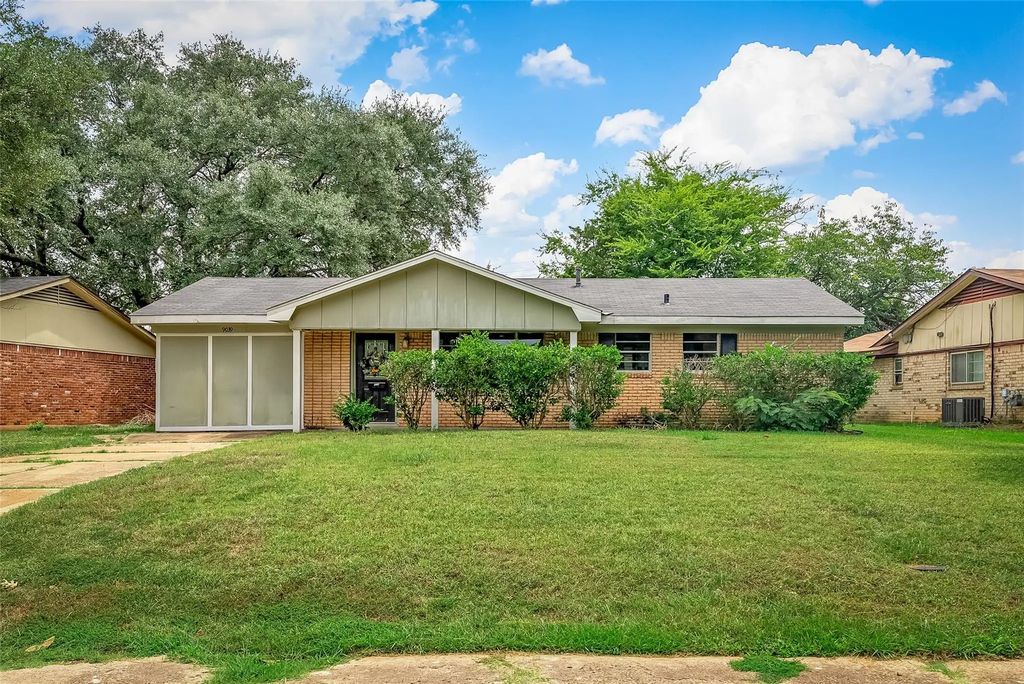 9039 Sara Lane, Shreveport
