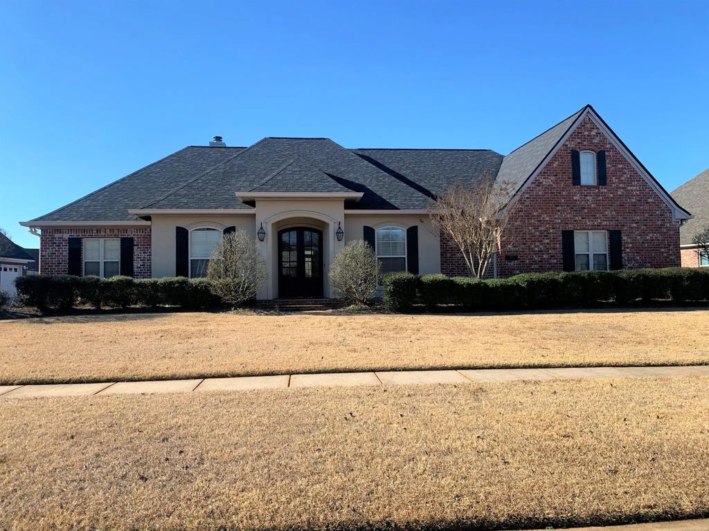 2455 Churchill Drive, Bossier City